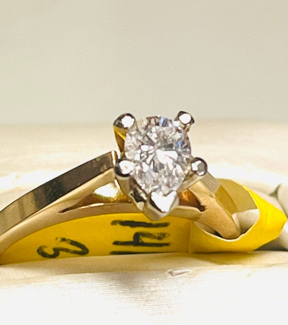 14k Yellow Gold Pear Shape Diamond Solitaire Engag
