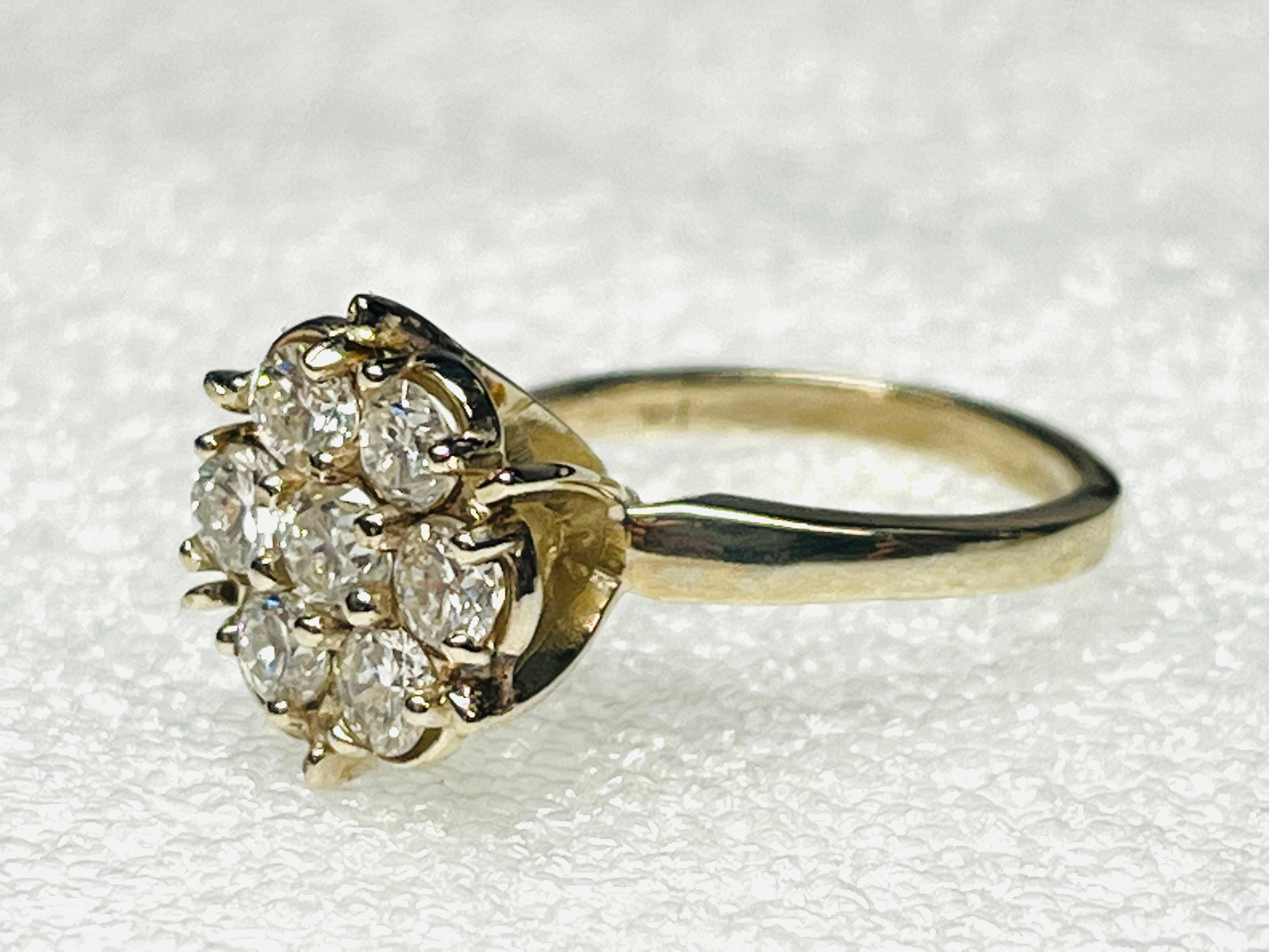14k White Gold Ladies 7 Diamond High Prong Cluster Statement