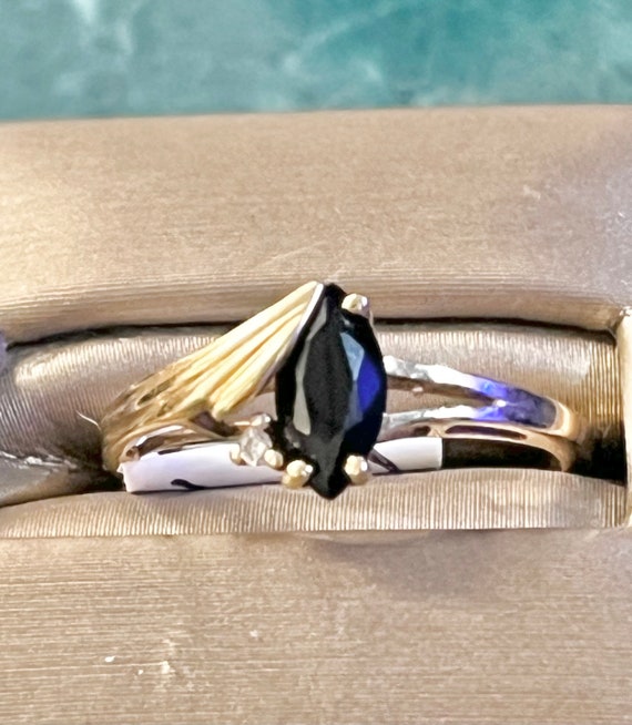 10k Yellow Gold Marquise Sapphire Ring (10014) - image 1