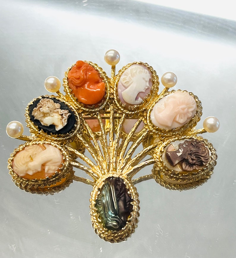 14k Geel Goud Vintage Victoriaanse Gemengde Edelstenen Goldette Multi Stick Pin Figural Cameo en Pearl Pin Broche afbeelding 2