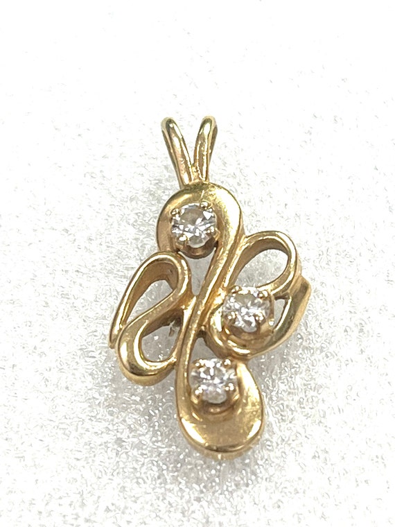 10k Yellow Gold Three Diamond Fancy Charm pendant