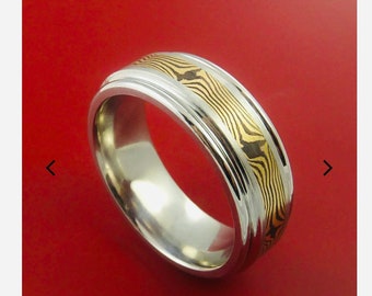 Bague pour homme en titane 8 mm et or rose mokume 14 carats avec bordure centrale