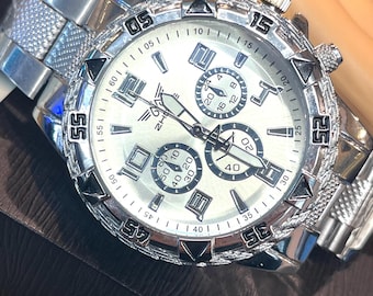 Mens Silver Tone Fashion Analog  Wristwatch