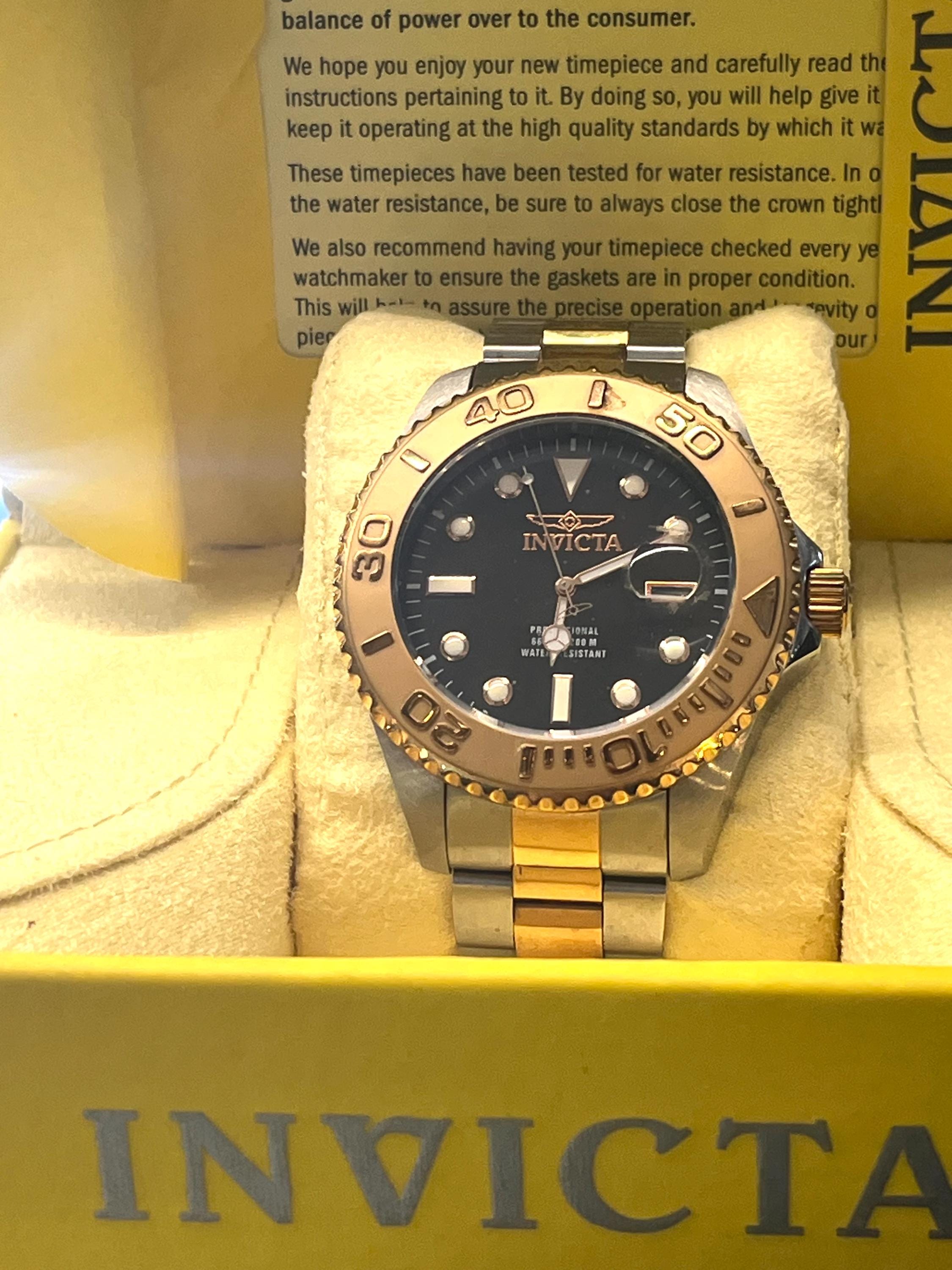 INVICTA 手巻き時計 ゴールドダイヤル　ヴィンテージ時計　アンティーク時計 INVICTA 手巻き時計 ゴールドダイヤル ヴィンテージ時計 アンティーク