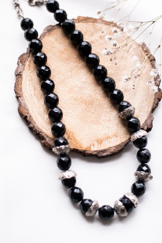 1928 Black Faceted Glass Bead Necklace