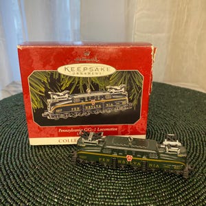 Hallmark Keepsake 1998 Pennsylvania GG-1 Locomotive Lionel Train, série de collection avec boîte d'origine
