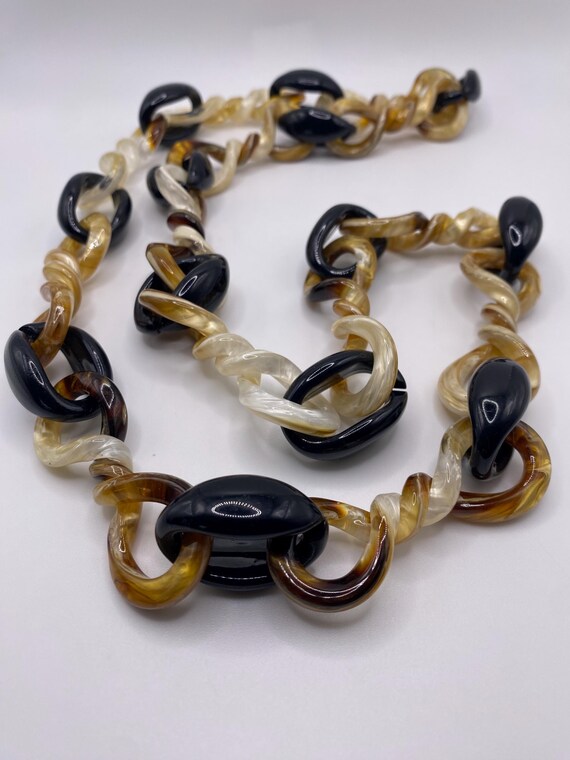 Long Continuous Strand of Resin Twisted and Paper… - image 4