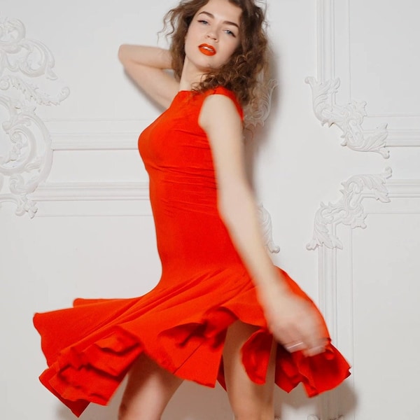 Robe latine Rosario SM8009-013, robe de salsa, robe de danse avec jupe solaire.