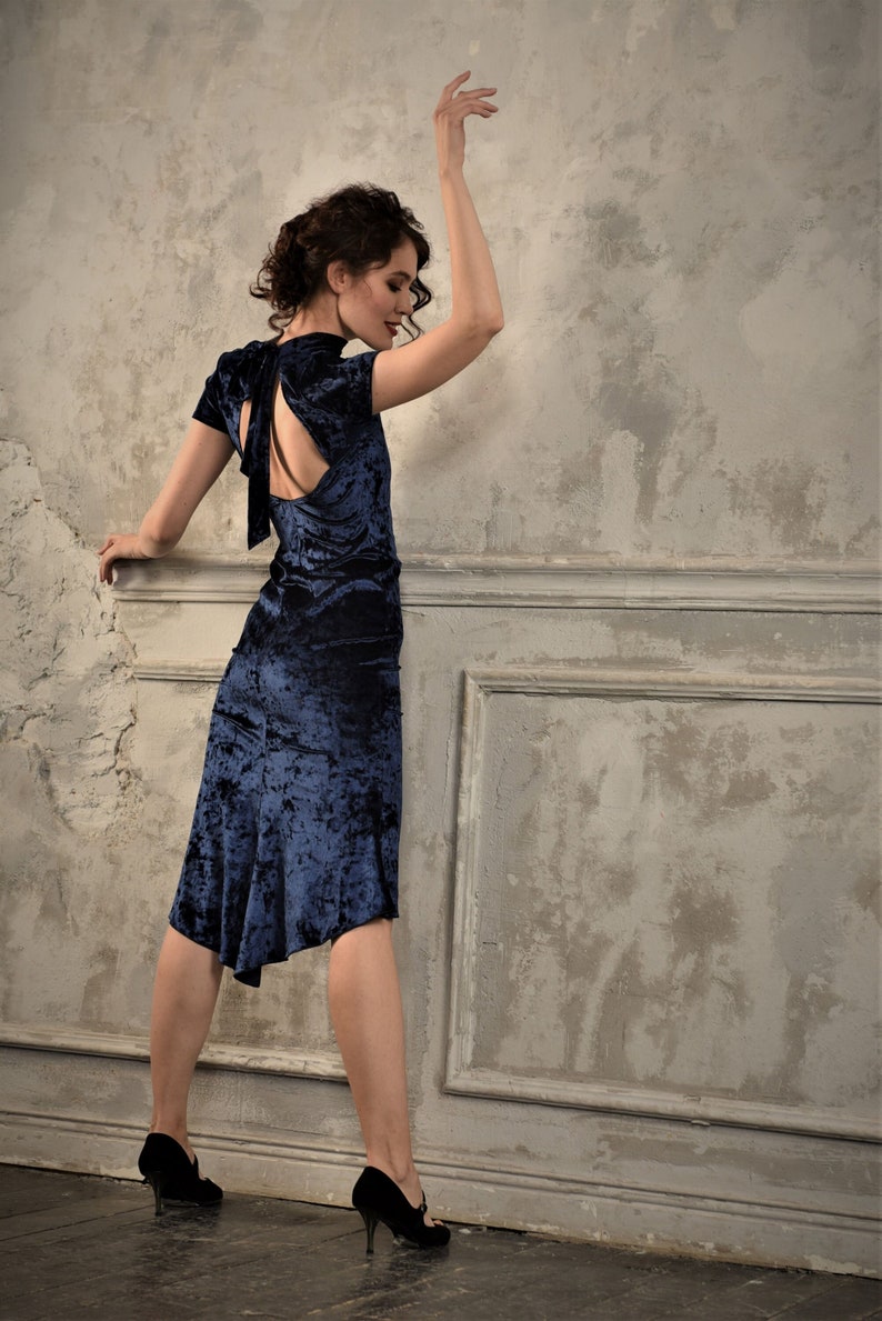 Tango dress Sofia SM8024 019 with open back in navy blue velvet image 2