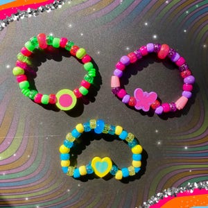 Vintage Groovy Indie Kandi Singles | Trendy 90s Fashion | Friendship Bracelets | Anime Kawaii Cute | Scenecore | Kidcore Decora | PLUR Rave