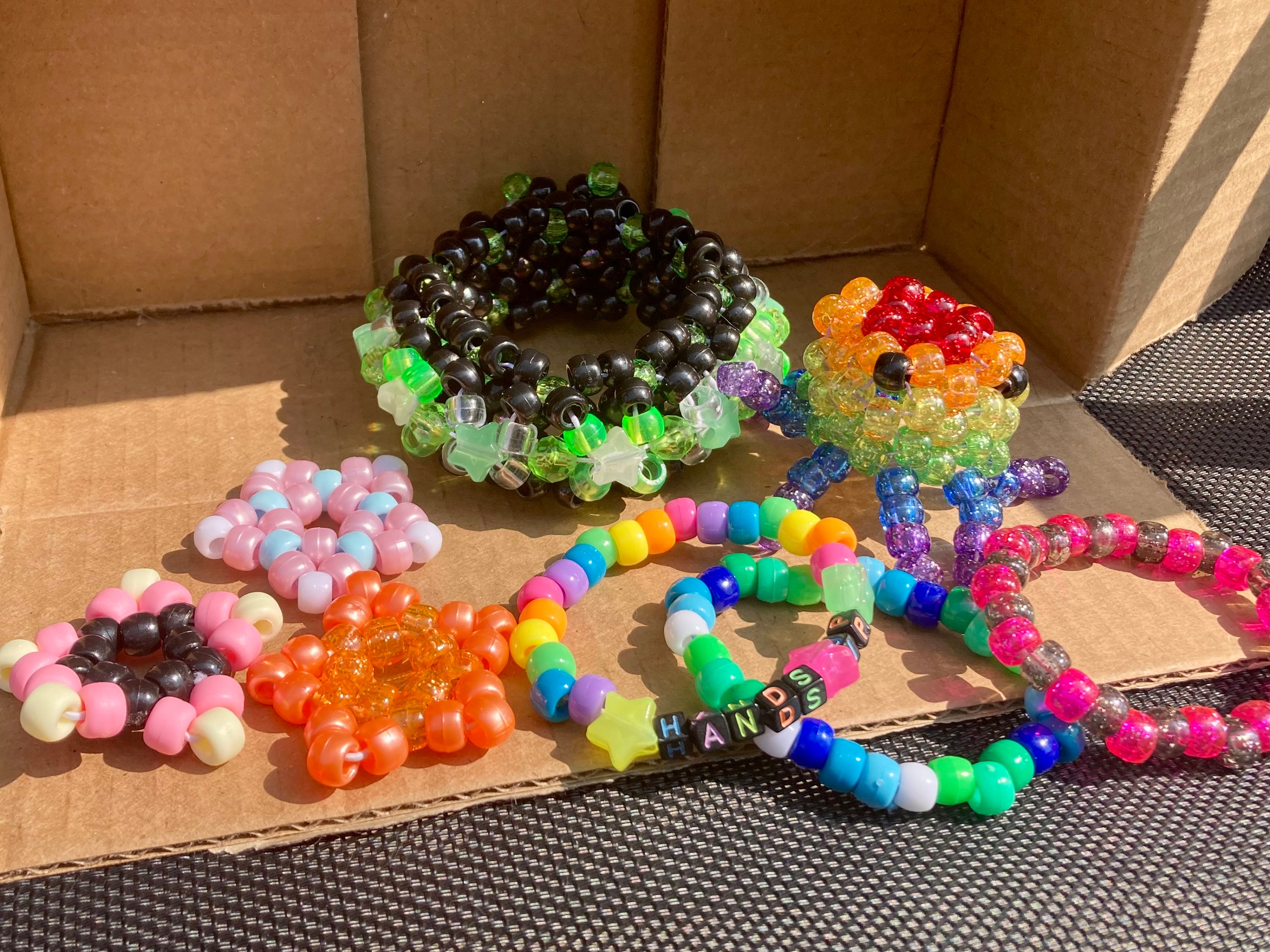 First time making kandi for my first rave and I'm super excited to see if I  can find any other 90DF fans to trade with! More incoming :) : r/90DayFiance