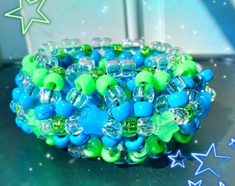 Peacock UFO 3D Kandi Cuff | Star Theme | Green and Blue 3D Bracelet | Scene | Raver UV Reactive Glow in the Dark | PLUR Scenecore Rave Emo