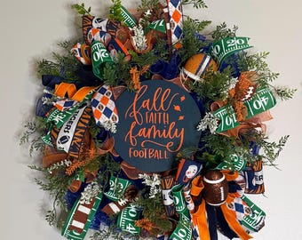 Corona de fútbol para la familia Faith de otoño