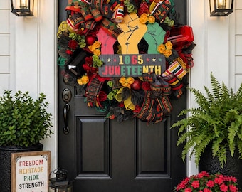 Juneteenth Wreath with Raised Fists and 1865 Sign – Vibrant Cultural Pride Decor