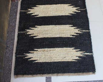 Handwoven Jute Runner Rug: Bohemian Braided Hemp Area Rug