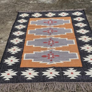 Tapete Kilim de juta e lã feito à mão: Boho Earth Tons