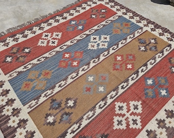 Alfombra Kilim de lana tejida a mano: Alfombra bohemia vintage