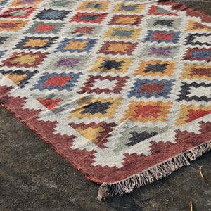 Tapete Kilim de juta e lã feito à mão: Southwestern Boho Flatweave