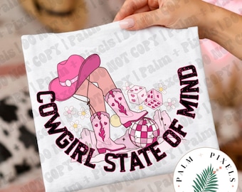 Camiseta Cowgirl State of Mind / Camiseta de colores cómodos / Rosa Disco Retro Western Sparkle