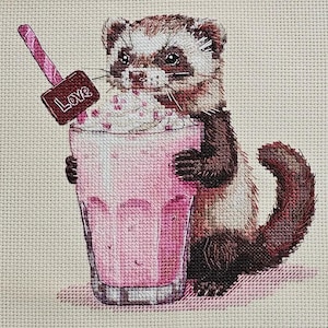 Patrón de punto de cruz de batido de hurón / Bordado de animales lindos / Punto de cruz de San Valentín PDF / Costura moderna