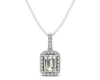 Halo Pendant With Emerald Center Diamond in 14k White Gold (1 1/5 cttw)