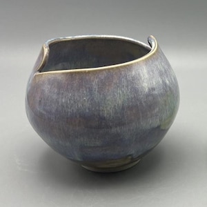 Ceramic vase