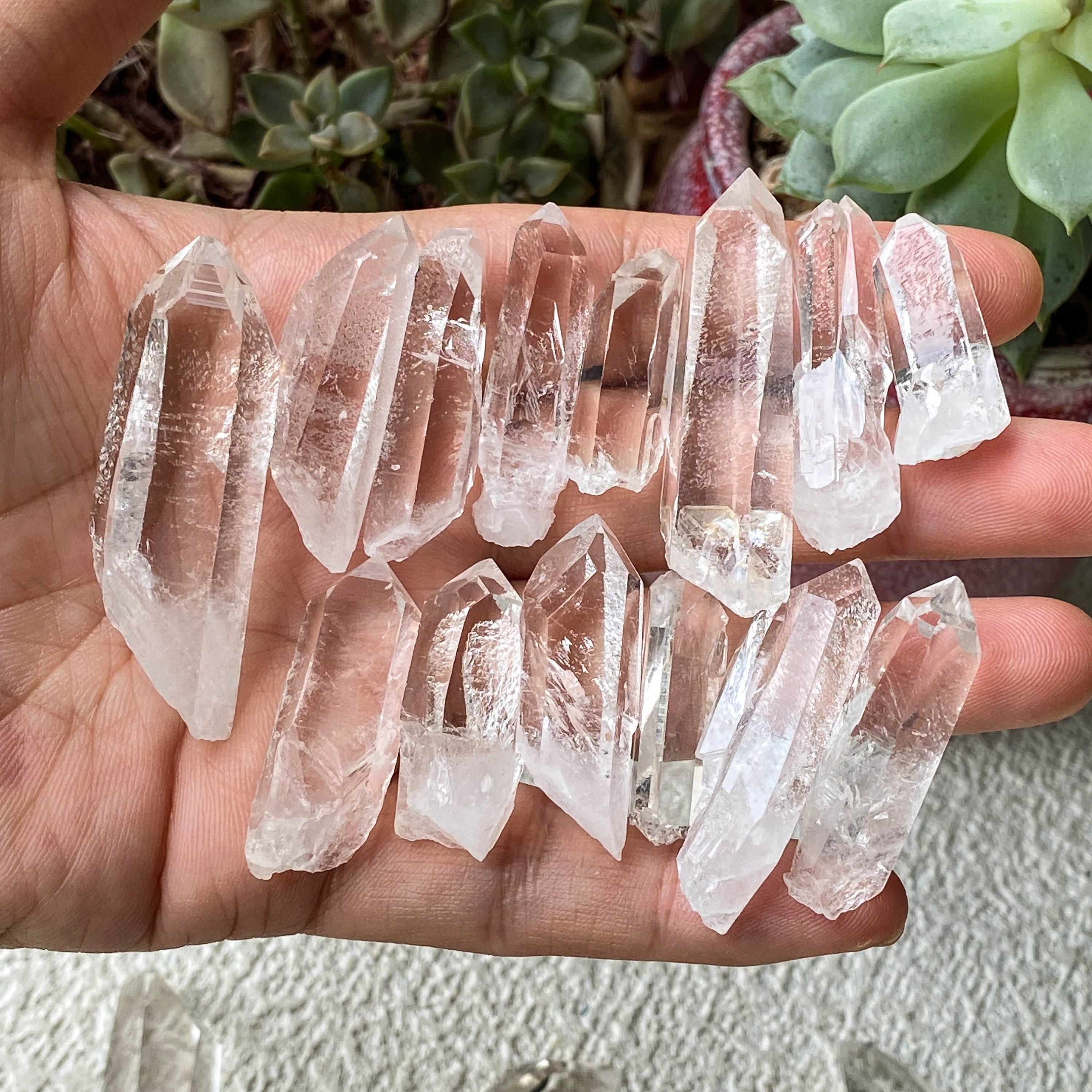Raw Sirius Quartz Wand Point , Crystal Specimen, Nice Quartz Wand , Home Decor , Crown Chakra Crystals , Crystal Point Wand ,Special Gift