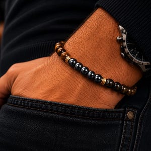 The Shield herenarmband, tijgeroog hematiet gouden obsidiaan armband, luxe drievoudige beschermingsarmband voor mannen, cadeau voor hem afbeelding 3
