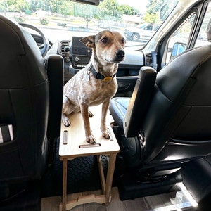 Mercedes Sprinter Dog Platform (2007-2024)