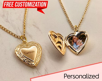 Personalized Gold Locket Necklace With Photo and Engravings