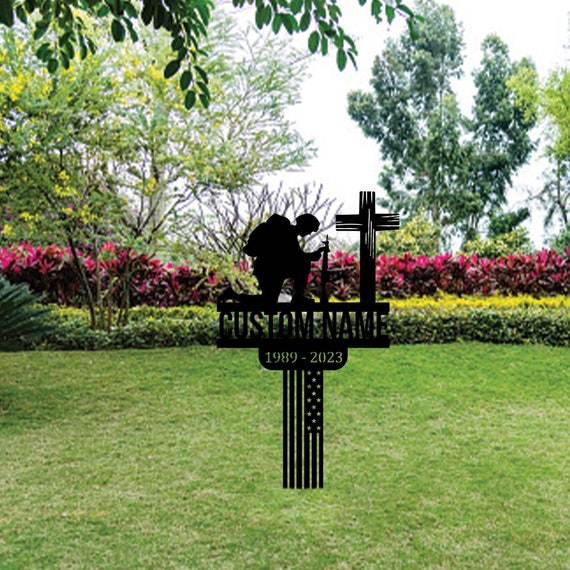 Veteran Soldier Patriotic Flag Memorial Stake, Memorial Plaque With Stake, Metal Grave Marker Human, Sympathy Gift For Veteran Loss