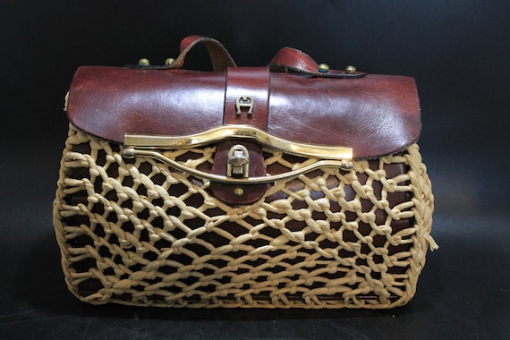 1960s Etienne Aigner Woven Straw Purse with Genui… - image 2