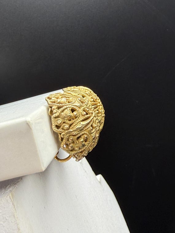 Miriam Haskell Vintage High Dome Large Round Fili… - image 5