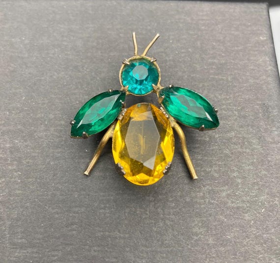 Bug Brooch Adele Simpson Rhinestone Winged Multic… - image 3
