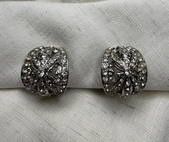 KJL Signed Kenneth J Lane Clip On Earrings VTG Si… - image 1