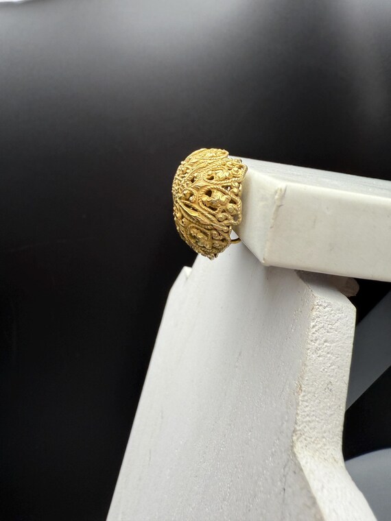 Miriam Haskell Vintage High Dome Large Round Fili… - image 3