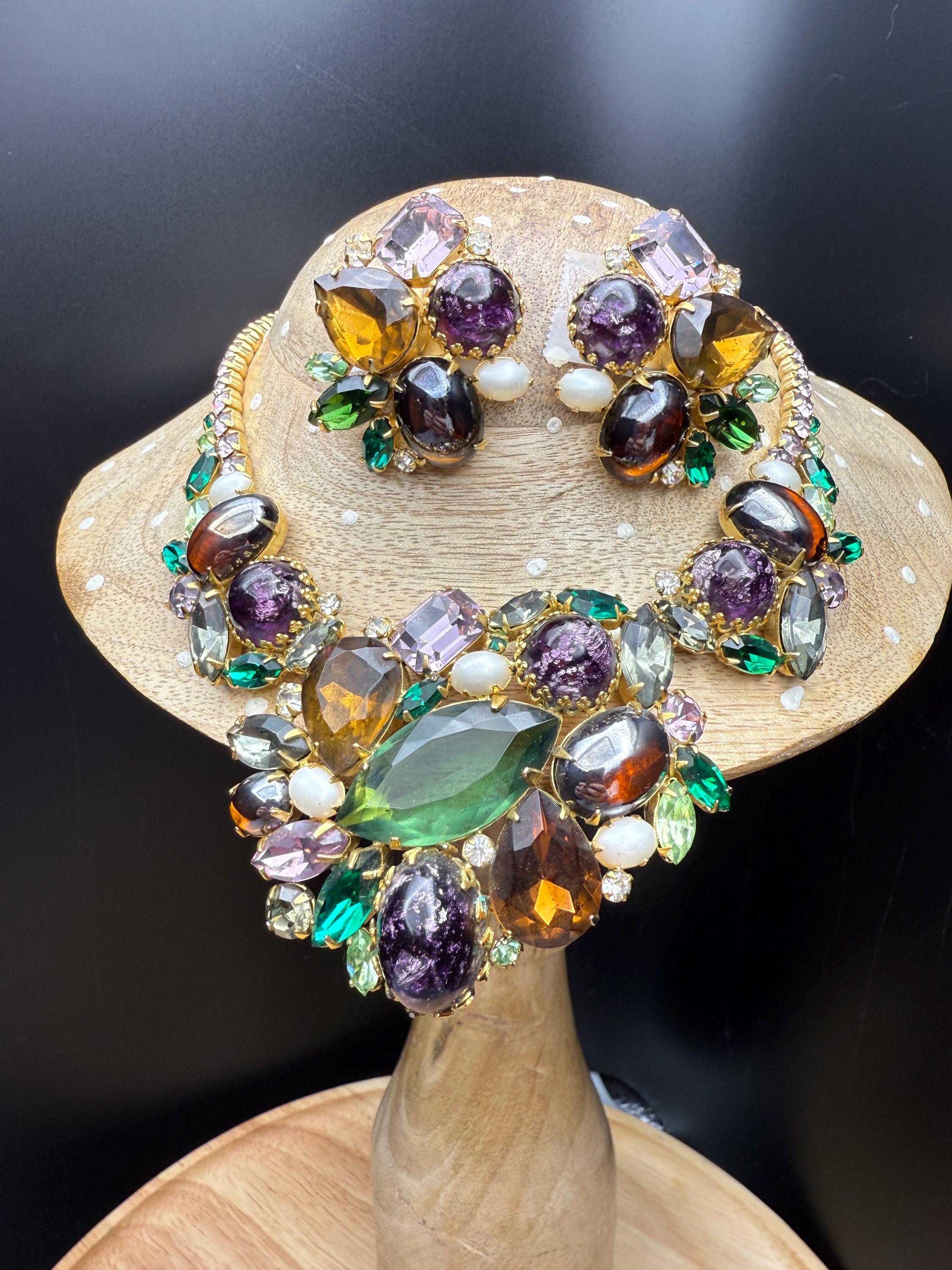 Hattie Carnegie Signed VTG Glass Pearls, Foiled Art Glass
