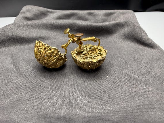 Miriam Haskell Vintage High Dome Large Round Fili… - image 13