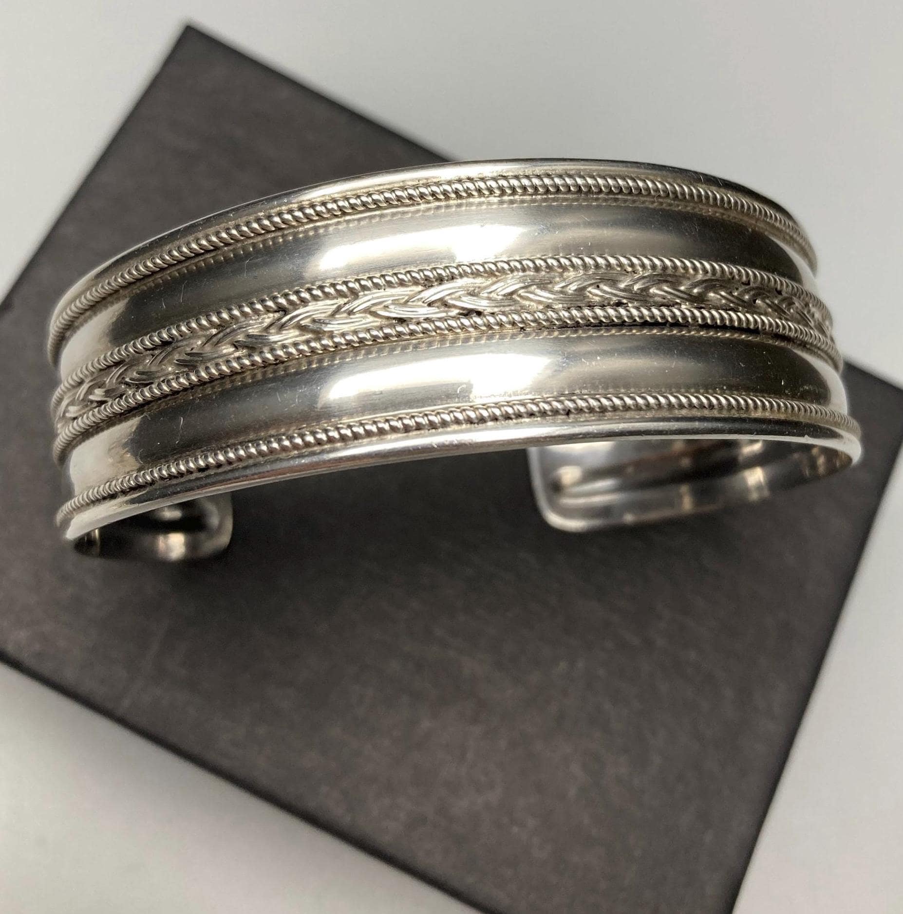 【美品】BA SUARTI 　スワルティ　ホワイトムーンストーンバングル　925 Suarti Ba Jewelry - Etsy