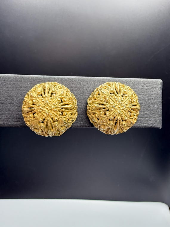 Miriam Haskell Vintage High Dome Large Round Fili… - image 9