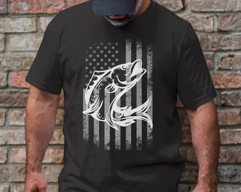 Camiseta de pesca patriótica, pez lubina de bandera estadounidense, regalo de pescador, camiseta gráfica de pesca desgastada, ropa casual al aire libre, unisex