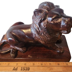 Vintage Hand Carved Wooden Figural Lion Wood Sculpture Statue Ironwood