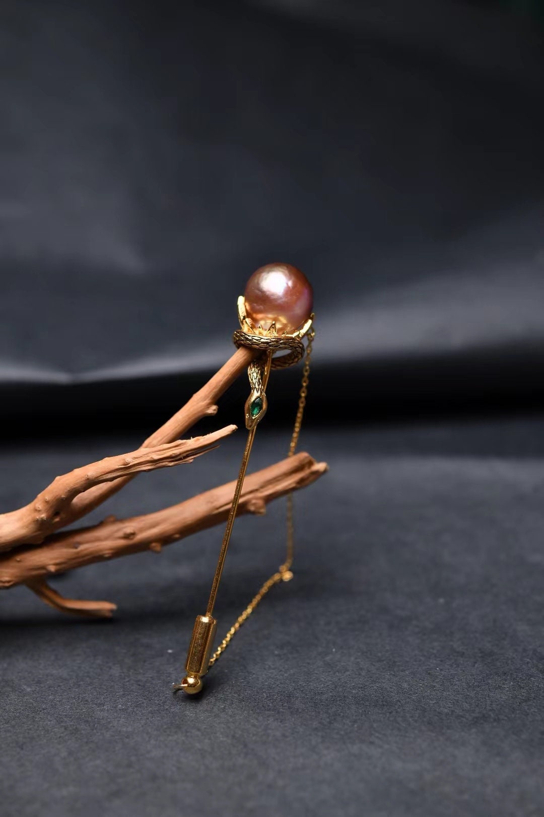 Snake Staff Shaped Chain Stick Pin Brooch with Pink or Purple Lustrous Freshwater Baroque Pearl
