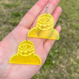 Pendientes cíclopes subtrónicos
