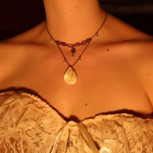 Shell Pendant Necklace