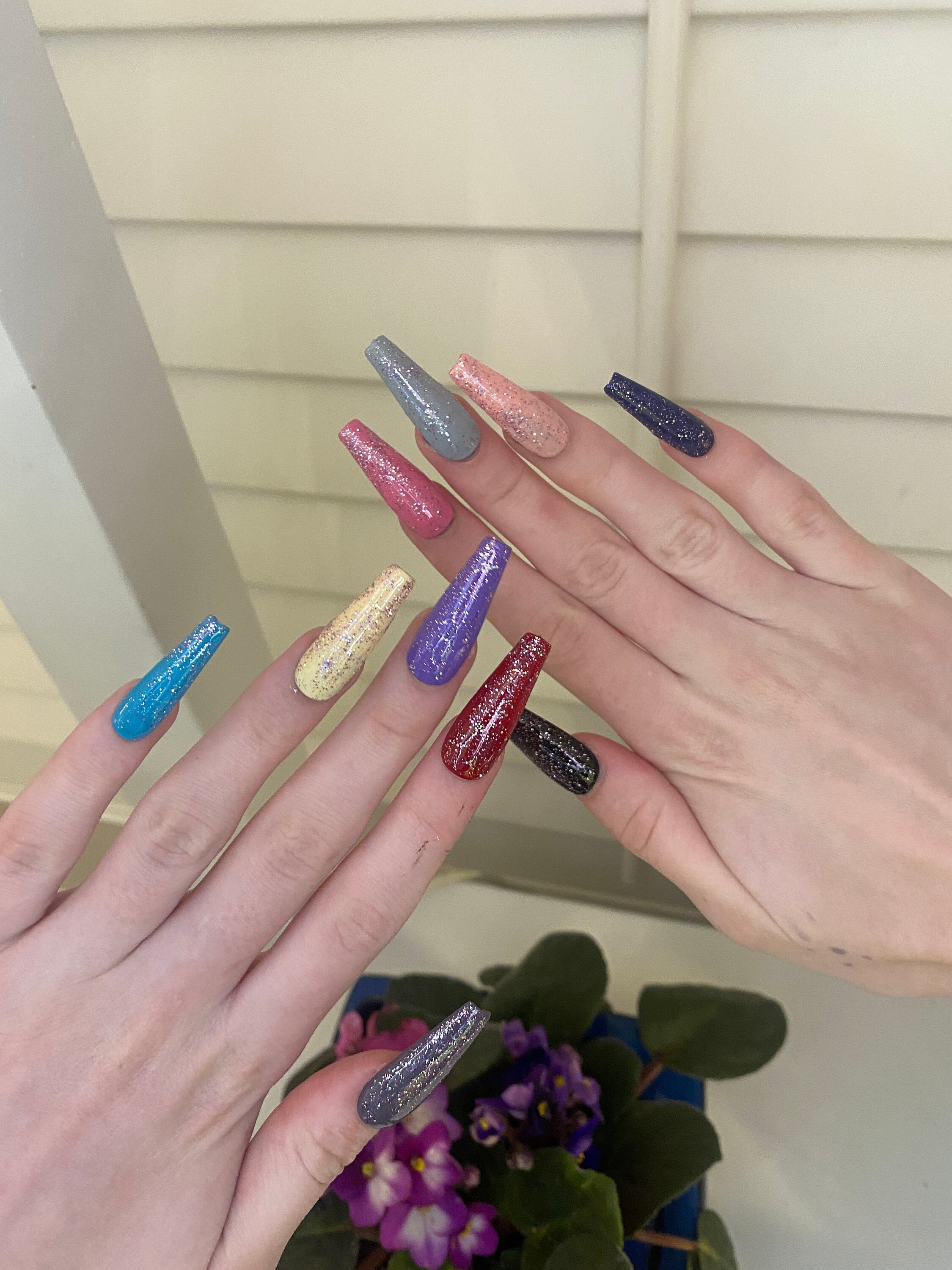 ᴛᴀʏʟᴏʀ ꜱᴡɪꜰᴛ ᴇʀᴀꜱ Press on Nails Taylor Swift Nails Sparkly Nails