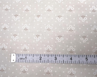 Flowers Tan Fabric Plain and Simple Andover Quilt Cotton 002N