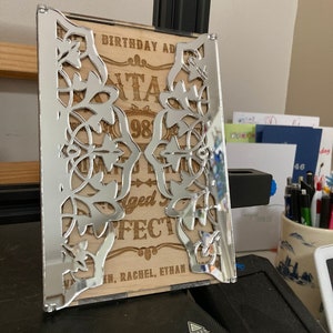 Arquivo de corte a laser: cartão 3D para aniversário/casamento/ocasião especial - material de 3 mm