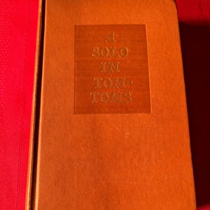 Ein Solo In Tom-Toms von Gene Fowler, Hardcover Buch, 1946