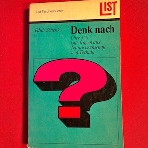 May include: A teal blue book with the title "Denk nach" and the text "Über 350 Quizfragen aus Naturwissenschaft und Technik". The book has a large pink question mark on the cover with a red rectangle in the middle.
